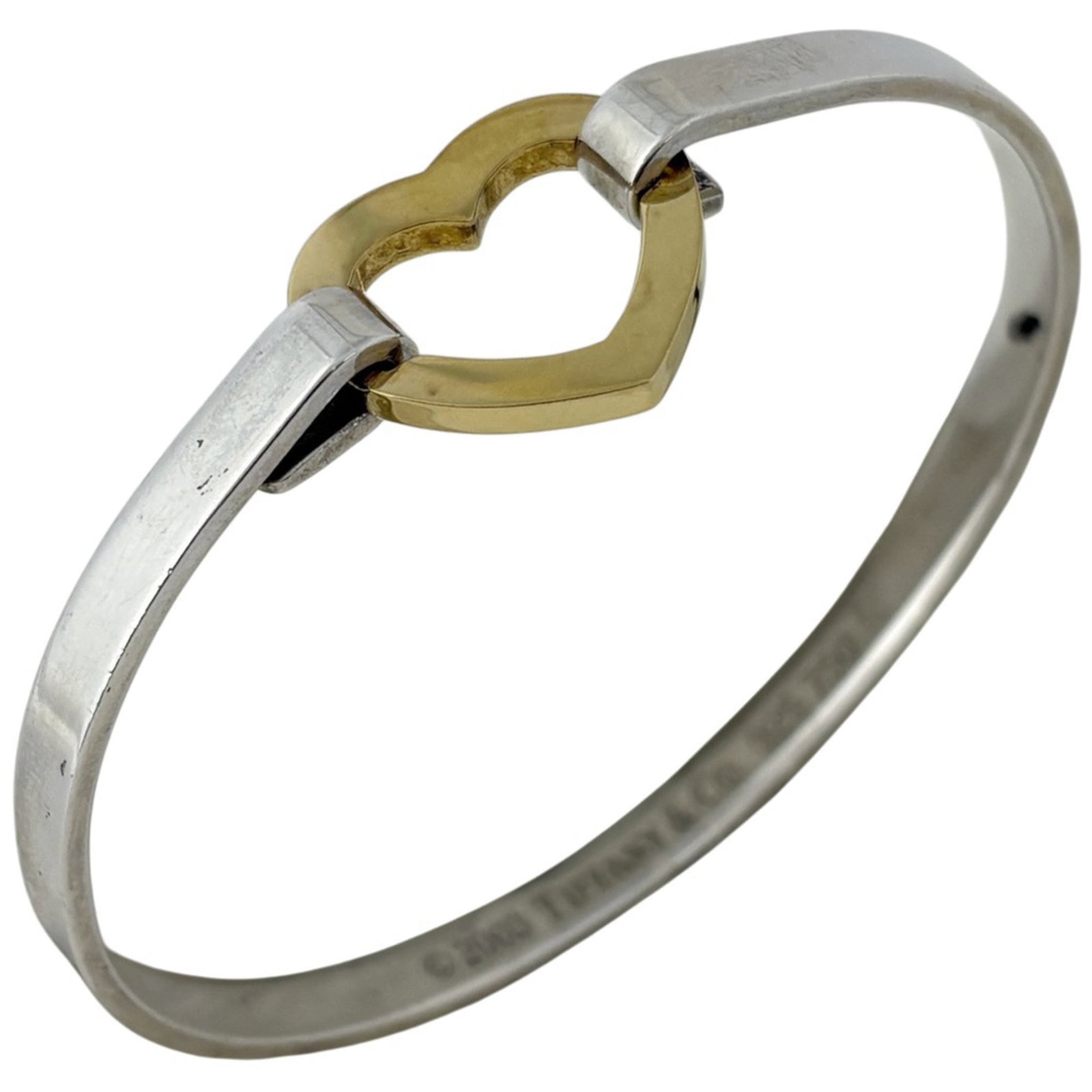 Tiffany Bangle Silver 925: Tiffany Bangle Silver 925 Silver 925 Tiffany Bangle, crafted from high-quality sterling silver, boasts a sleek and modern design. Measuring 16cm in length, this elegant bangle adds a touch of sophisti