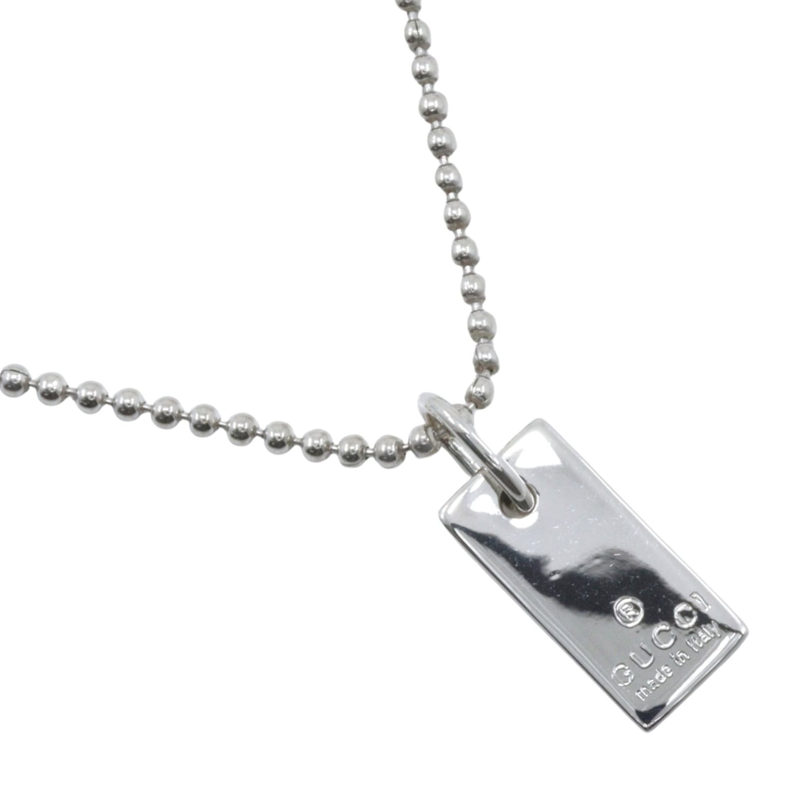 Gucci Ball Chain Necklace Sterling Silver (925) Approximately 10.0G Unisex.: Gucci Ball Chain Necklace Sterling Silver (925) Approximately 10.0G Unisex. Sterling silver Gucci ball chain necklace with a sleek, modern design. Approximately 10 grams in weight, it features a sterl