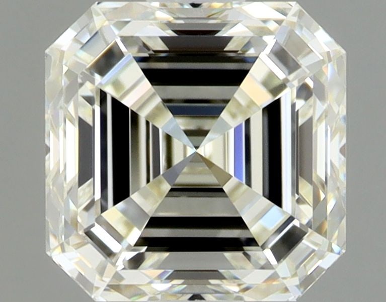 GIA Asscher 1.01ct L VVS1 - Loose Natural Diamond: GIA Asscher 1.01ct L VVS1 - Loose Natural Diamond GIA Asscher cut diamond with exceptional clarity and polish, boasting an impressive 1.01 carat weight and L color grade. Measuring 5.47mm in width,