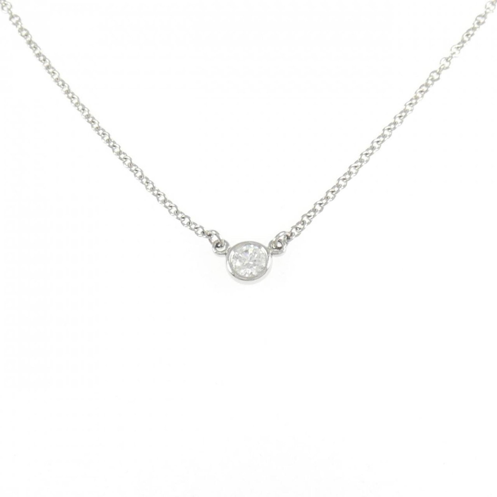 Tiffany Necklace By The Yard: Tiffany Necklace By The Yard Platinum Tiffany necklace with a 3.8mm pendant, crafted from high-quality platinum and available in a 40cm circumference to fit comfortably around the neck. This elegant