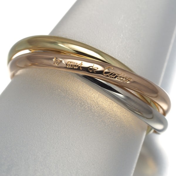 Yellow rose gold 3Color 18K 750 eu54 cartier ring trinity xs: Yellow rose gold 3Color 18K 750 eu54 cartier ring trinity xs Yellow rose gold 3Color 18K 750 eu54 cartier ring trinity xs features a unique multi-tone design with 18k yellow, white, and rose gold. The