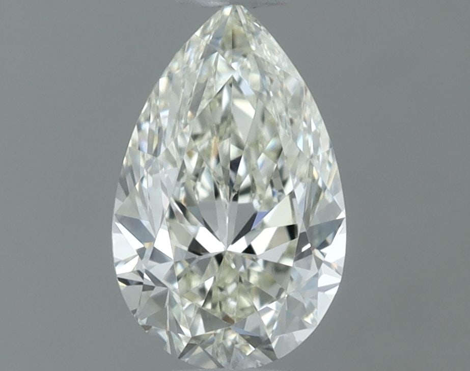 IGI Pear 0.63ct I VVS2 - Loose Natural Diamond: IGI Pear 0.63ct I VVS2 - Loose Natural Diamond 0.63ct IGI Pear Cut Diamond with Excellent Clarity and Polish, Certified VVS2. This natural diamond boasts exceptional clarity and polish, making it a
