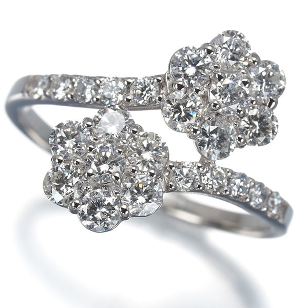 Diamond 1.00Ct Flower Ring 900 Platinum (1 of 4)