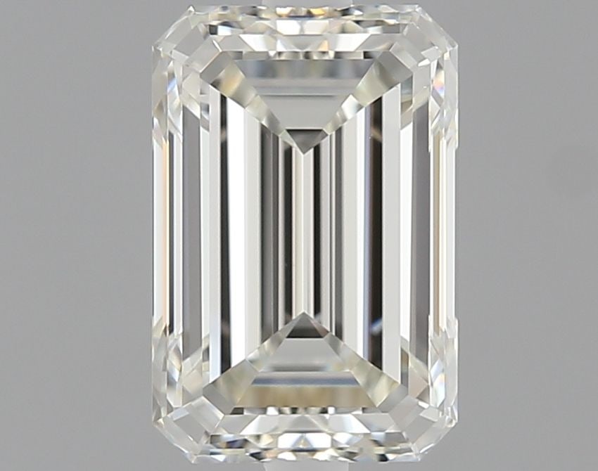 IGI Emerald 1.2ct H VVS2 - Loose Natural Diamond: IGI Emerald 1.2ct H VVS2 - Loose Natural Diamond 1.2 carat IGI emerald-cut diamond with exceptional clarity, featuring a VVS2 grade and EX polish, showcasing its natural beauty in an elegant cut. The 