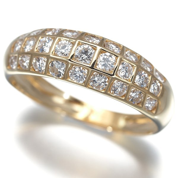 Diamond 0.85Ct Ring 18K 750 Yellow Gold: Diamond 0.85Ct Ring 18K 750 Yellow Gold The 0.85ct diamond ring in 18k yellow gold boasts a striking presence, with two natural diamonds set amidst the intricate design. Notably, each stone bears mino