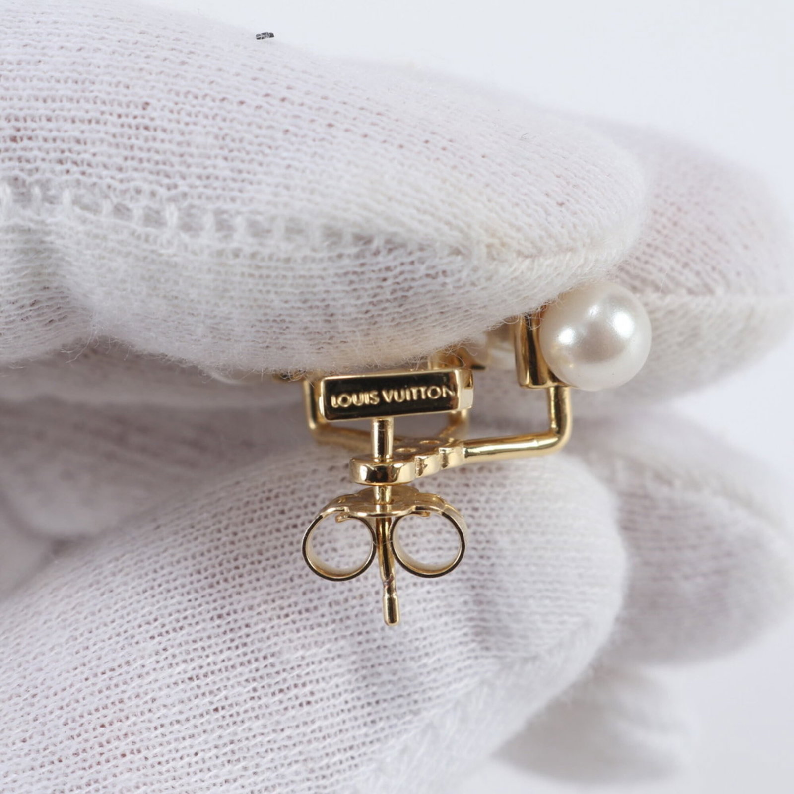 Louis Vuitton Stud Earrings - 4