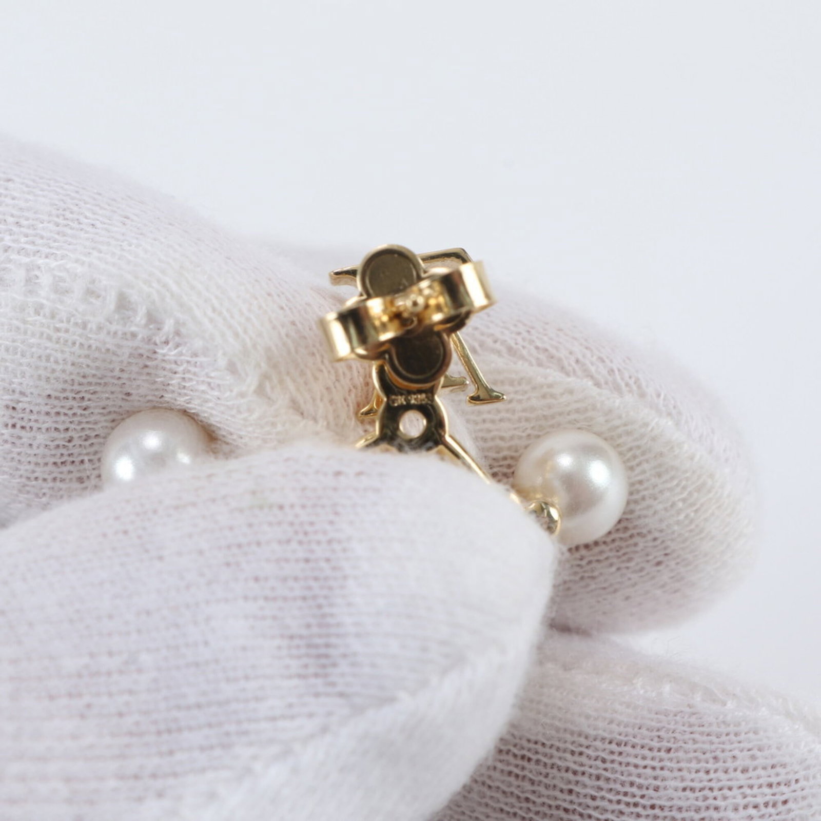 Louis Vuitton Stud Earrings - 5