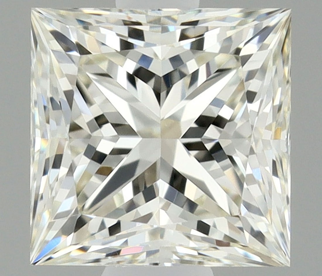 IGI Princess 0.52ct I VVS2 - Loose Natural Diamond: IGI Princess 0.52ct I VVS2 - Loose Natural Diamond The IGI Princess 0.52ct I VVS2 diamond boasts exceptional clarity and cut, with an EX polish and symmetry. Its natural origin and high level of certi