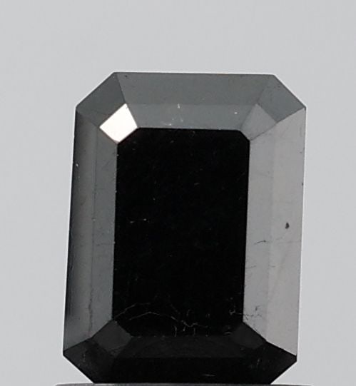 Emerald 1.31ct Black VVS2 - Loose Natural Diamond: Emerald 1.31ct Black VVS2 - Loose Natural Diamond 1.31ct Black VVS2 - Loose Natural Diamond with EX polish and symmetry, showcasing exceptional clarity and luster in its sleek black hue. The