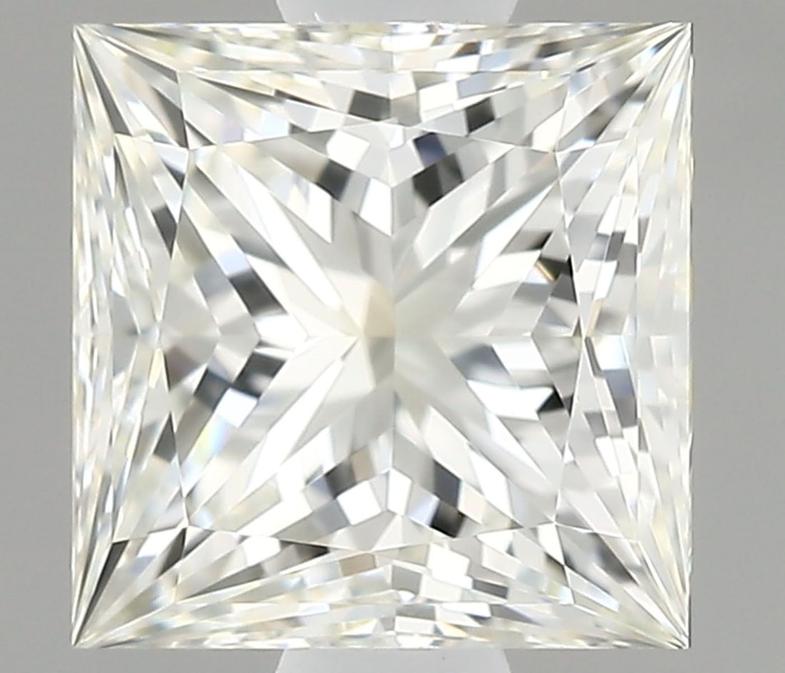 IGI Princess 1.01ct I IF - Loose Natural Diamond: IGI Princess 1.01ct I IF - Loose Natural Diamond 1.01ct IGI Princess diamond with exceptional clarity and polish, boasting an IF (Internally Flawless) grade and EX (Extra) symmetry. This natural gemst