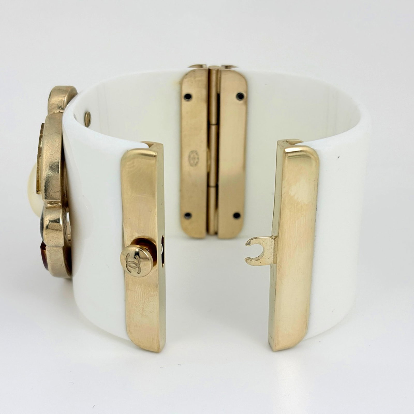 Chanel Bangle Gold Plating Plastic - 3