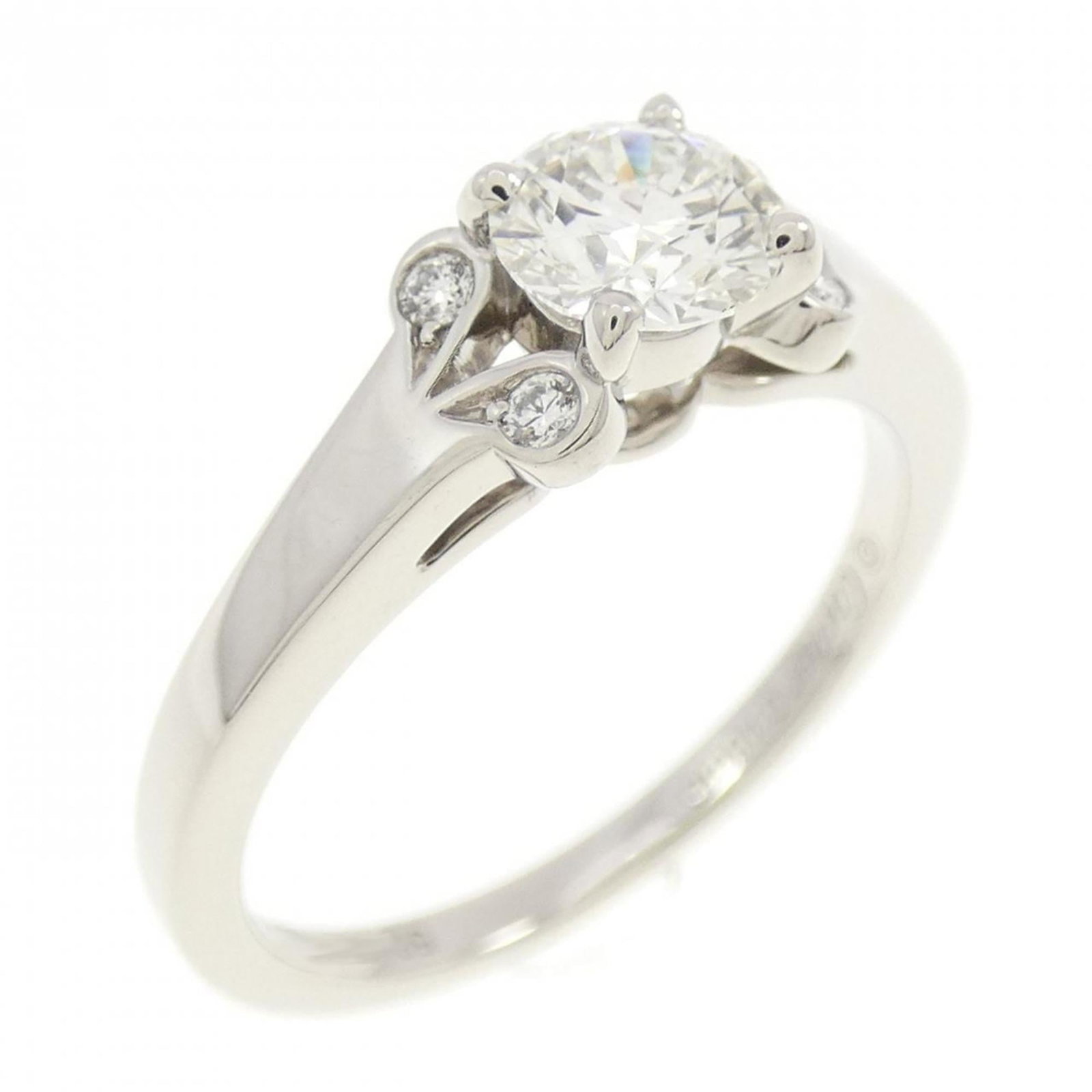 Cartier Band Ring Platinum 950: Cartier Band Ring Platinum 950 Cartier Band Ring Platinum 950 features a stunning diamond weighing 0.45 carats, graded H in color and VVS1 in clarity. This elegant platinum band showcases exceptional 
