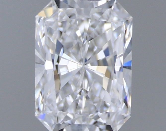 GIA Radiant 0.31ct E VVS1 - Loose Natural Diamond: GIA Radiant 0.31ct E VVS1 - Loose Natural Diamond GIA-certified, this loose natural diamond boasts exceptional clarity with a VVS1 grade and vibrant color, rated E. Its EX polish and symmetry make it 