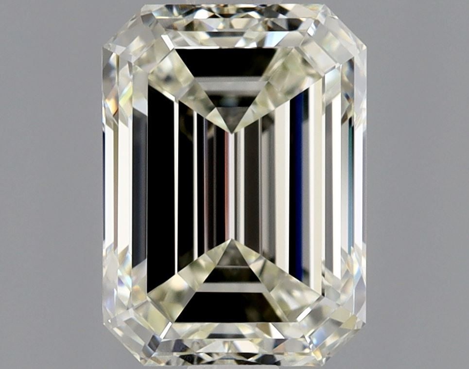 GIA Emerald 1.5ct L VVS2 - Loose Natural Diamond: GIA Emerald 1.5ct L VVS2 - Loose Natural Diamond GIA Emerald 1.5ct L VVS2 - Loose Natural Diamond, certified by the Gemological Institute of America (GIA) with exceptional clarity and polish, boasts