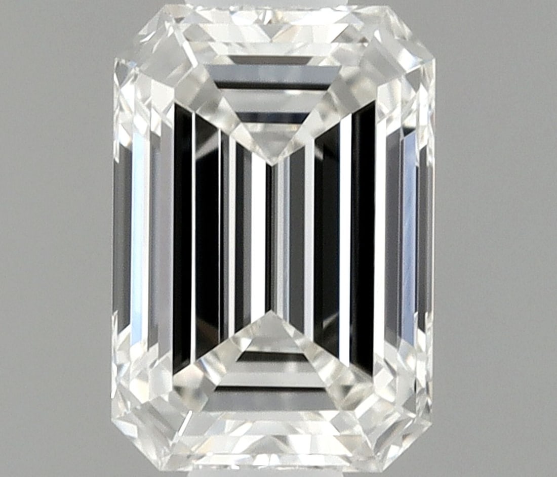 IGI Emerald 0.35ct H VVS1 - Loose Natural Diamond: IGI Emerald 0.35ct H VVS1 - Loose Natural Diamond 0.35ct IGI Emerald Cut Diamond with Exceptional Clarity and Polish, Certified VVS1 H Color. This loose natural diamond boasts impressive clarity and
