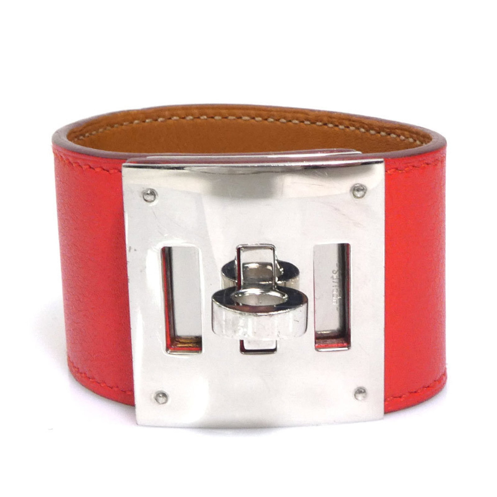 Metal leather bracelet charm Hermes: Metal leather bracelet charm Hermes Item Specifics: Brand: Hermes Country of Origin: France Type: Charm bracelet Gender: Women Material: Leather, Metal Color: Orange red, Silver Length: 16cm / 6.29'' 