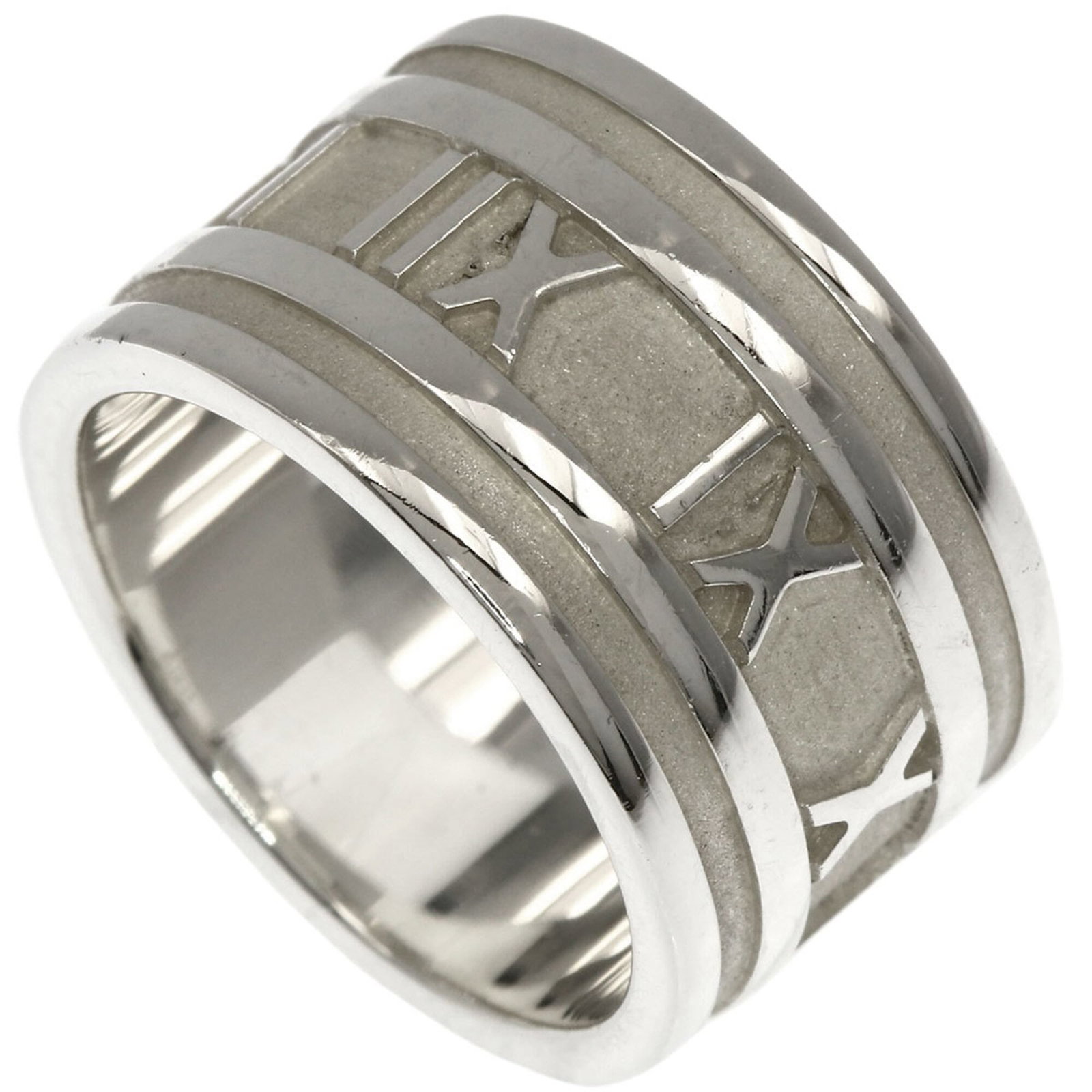 Tiffany Band Ring Silver: Tiffany Band Ring Silver Silver band ring from Tiffany, available in US size 6. Made from high-quality silver material, this classic design is a timeless choice for women's jewelry. A simple yet elega
