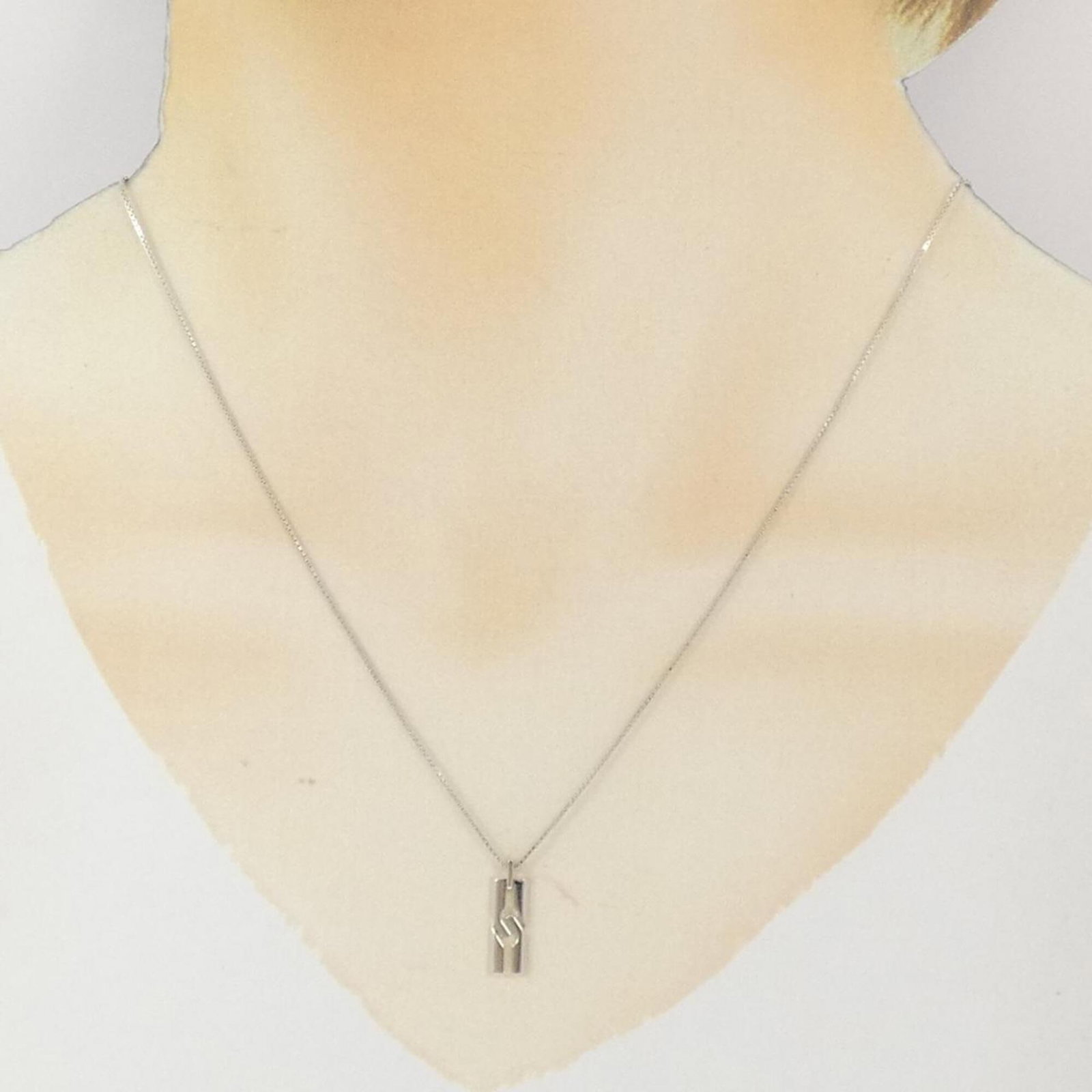 Infinity Necklace by Gucci - 6