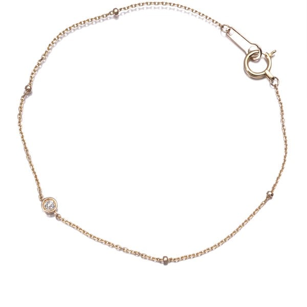 Diamond bracelet solitaire rose gold 18K: Diamond bracelet solitaire rose gold 18K Rose gold 18K solitaire diamond bracelet with a natural, understated elegance. This beautiful piece showcases a single unmarked diamond set in a delicate rose