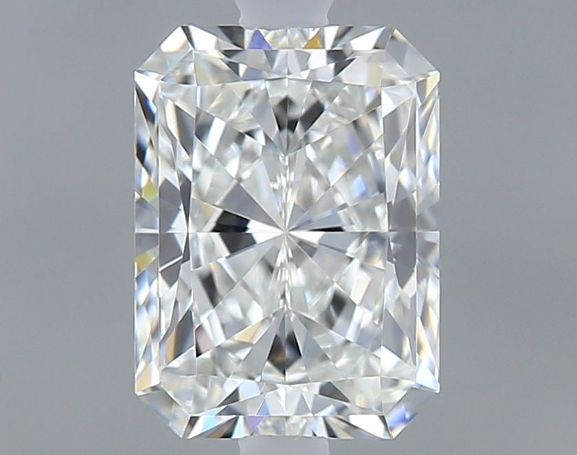 GIA Radiant 0.61ct G VVS1 - Loose Natural Diamond: GIA Radiant 0.61ct G VVS1 - Loose Natural Diamond GIA-certified, this stunning 0.61ct G VVS1 diamond boasts exceptional clarity and cut quality, with an EX polish and symmetry that showcases its natur