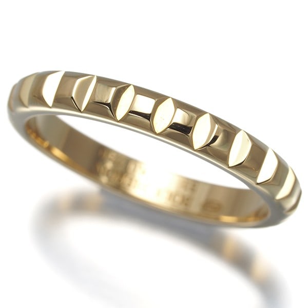 Medium Quatre 750 Gold 18K Yellow Boucheron Paris Ring Eu51: Medium Quatre 750 Gold 18K Yellow Boucheron Paris Ring Eu51 18k yellow gold Boucheron Paris Quatre Clou de Paris ring features a striking band base with a medium size, EU51 ring size. This elegant des