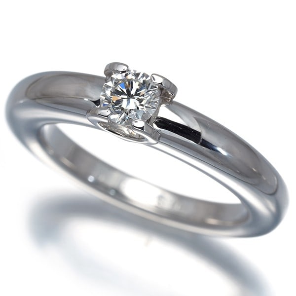 Cartier Ring Diamond 0.35Ct C De Cartier Solitaire Eu53 18K Wg: Cartier Ring Diamond 0.35Ct C De Cartier Solitaire Eu53 18K Wg Cartier's C de Cartier Solitaire ring showcases a stunning 0.35ct diamond set in 18k white gold, with a diameter of approximately 4.6mm. 