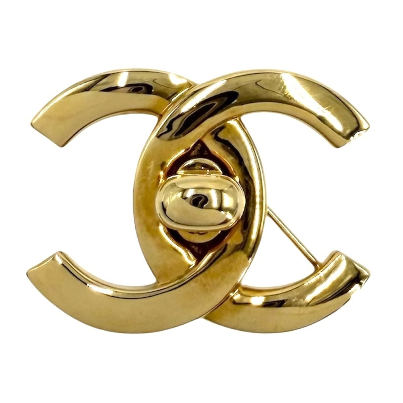 Chanel Brooch Gold Plating: Chanel Brooch Gold Plating Chanel Brooch Gold Plating boasts elegant dimensions, measuring 3cm x 3.7cm x 9.00mm, and a luxurious gold plating finish that adds a touch of sophistication to any outfit. 