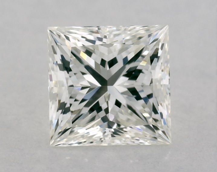 GIA Princess 0.98ct I VVS2 - Loose Natural Diamond: GIA Princess 0.98ct I VVS2 - Loose Natural Diamond GIA certifies this stunning 0.98ct I VVS2 Princess diamond, boasting exceptional clarity and cut quality. Its EX polish and VG symmetry make it a