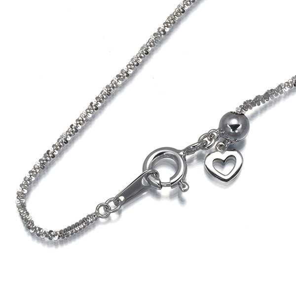 Crisscross Chain Necklace 46Cm 18K 750 White Gold: Crisscross Chain Necklace 46Cm 18K 750 White Gold 18k white gold crisscross chain necklace with an adjustable length of 46cm, perfect for adding a touch of elegance to any outfit. The delicate 1.4mm