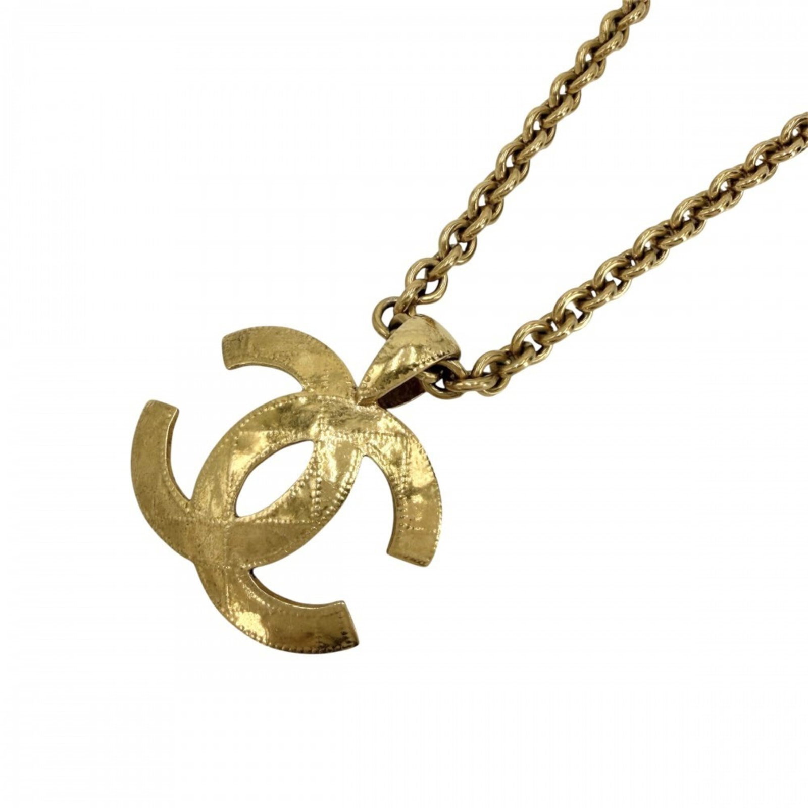 Chanel Women'S Necklace Coco Mark Long Pendant Accessory Matelass Vintage Chanel Gp 94P Gold: Chanel Women'S Necklace Coco Mark Long Pendant Accessory Matelass Vintage Chanel Gp 94P Gold Gold Chanel Coco Mark Long Pendant Necklace from 1994, measuring 40mm x 50mm with a 5mm width. This