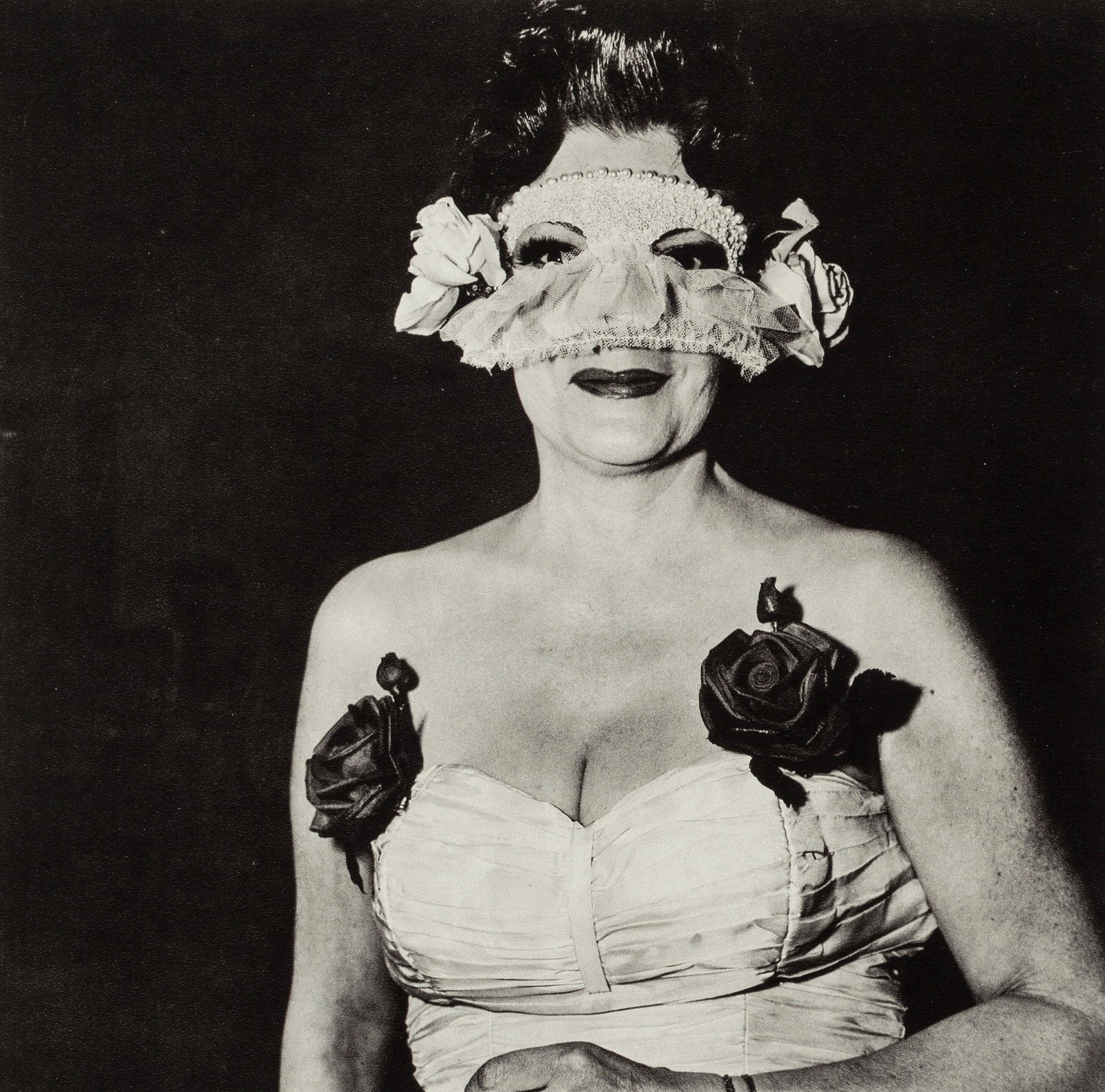 Diane Arbus, Composition, Diane Arbus, Electa Editrice Portfolios, Hliogravure: Diane Arbus, Composition, Diane Arbus, Electa Editrice Portfolios, Hliogravure Item Specifics: Paper size: 15.75 x 11.75 inches. Excellent condition. Inscription: unsigned and unnumbered, as issued. N