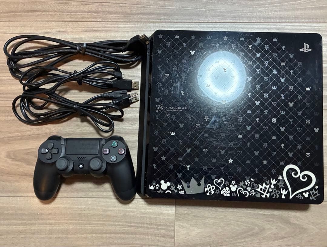 Kingdom Hearts PS4 15th Anniv Jet Black 500GB Console Bundle Limited Edition (1 of 7)
