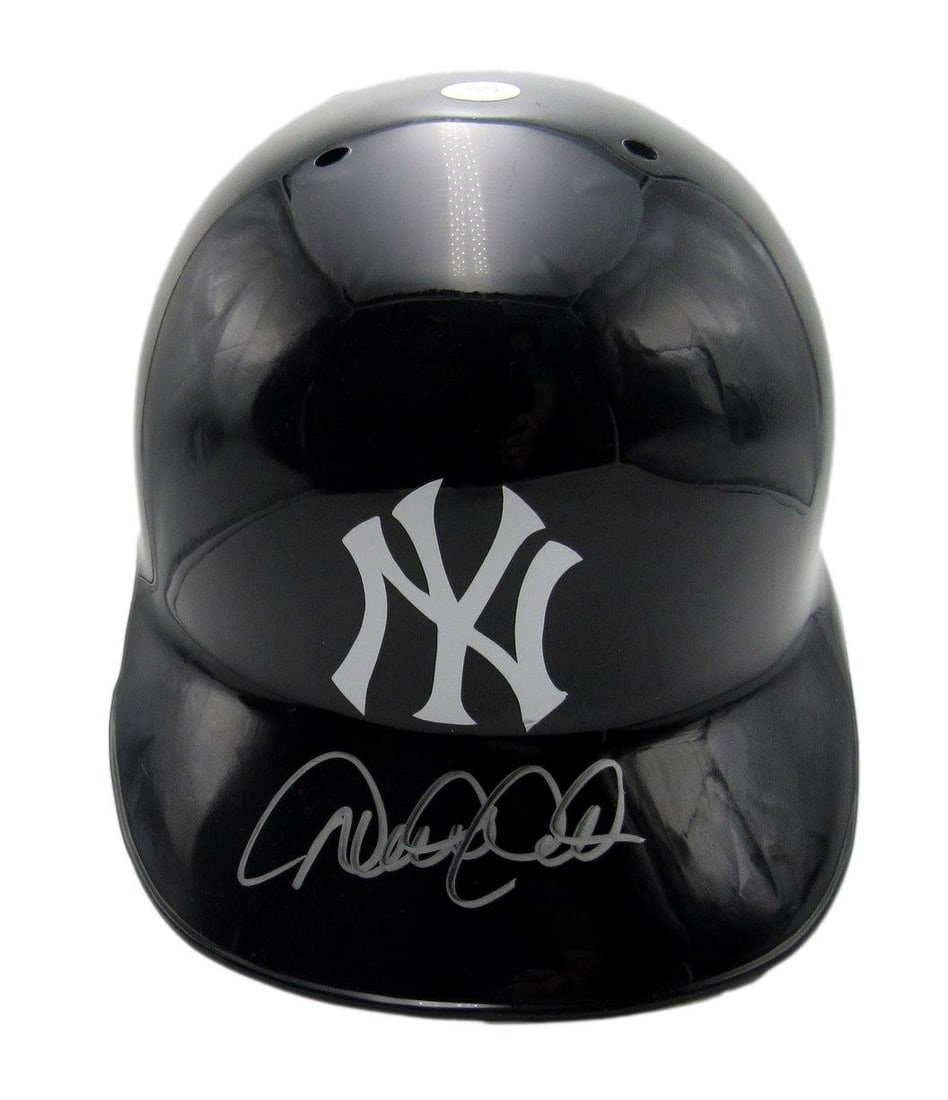 Signed Authentic Derek Jeter Holo Baseball Helmet Yankees MLB HOF Steiner 210024 (1 of 10)