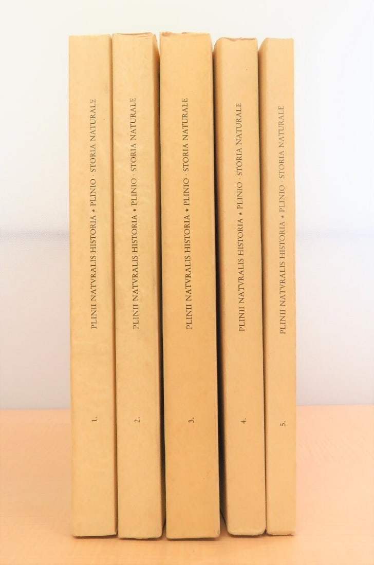 Plinii Naturalis Historia - Plinio Storia Naturale 5-Volume Set, 1984-1987 Italy (1 of 9)