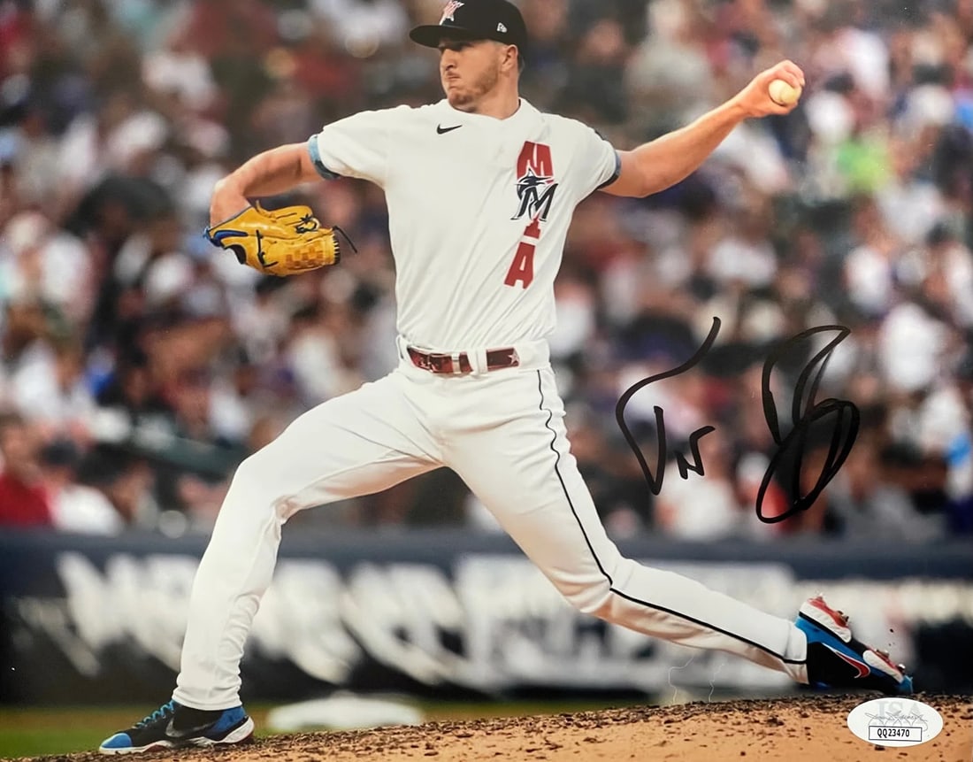 Trevor Rogers Autographed Baseball Photo JSA: Trevor Rogers Autographed Baseball Photo JSA Trevor Rogers' sharpie signature adds a touch of authenticity to this official 8x10 baseball photo, bearing the mark of James Spence Authentication (JSA).
