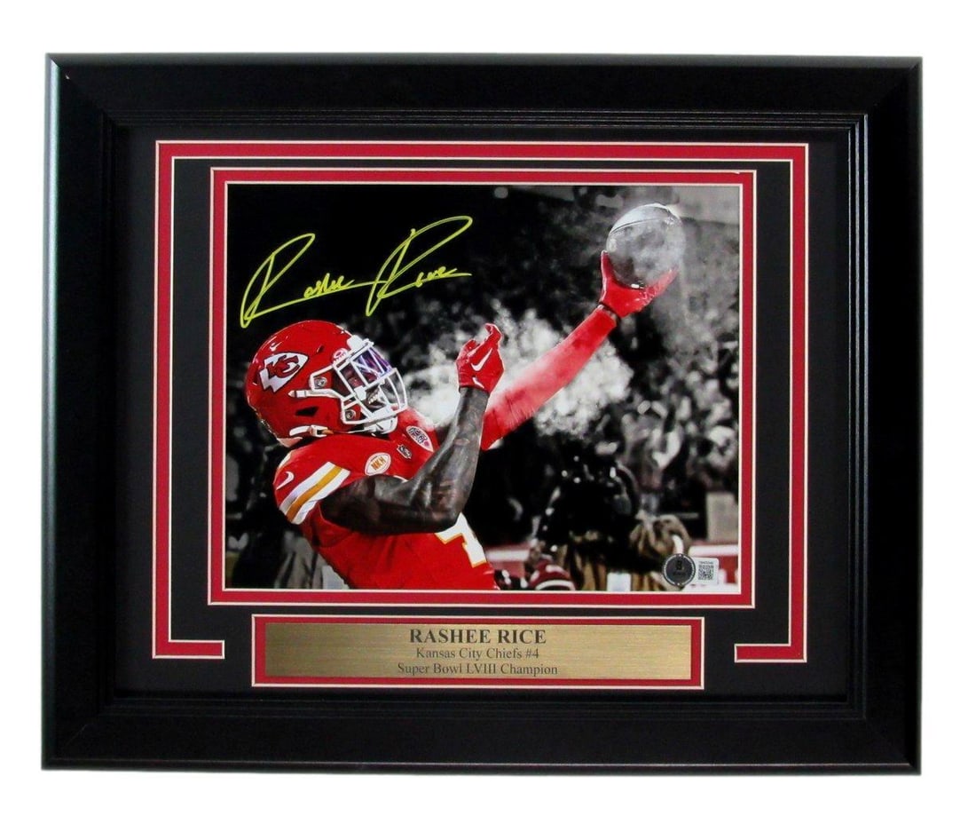 Kansas City Chiefs Signed 8x10 Photo Beckett Framed Rashee Rice: Kansas City Chiefs Signed 8x10 Photo Beckett Framed Rashee Rice Rashee Rice's 8x10 photo, signed and professionally framed by Beckett, showcases the Kansas City Chiefs legend in action. This unique pi