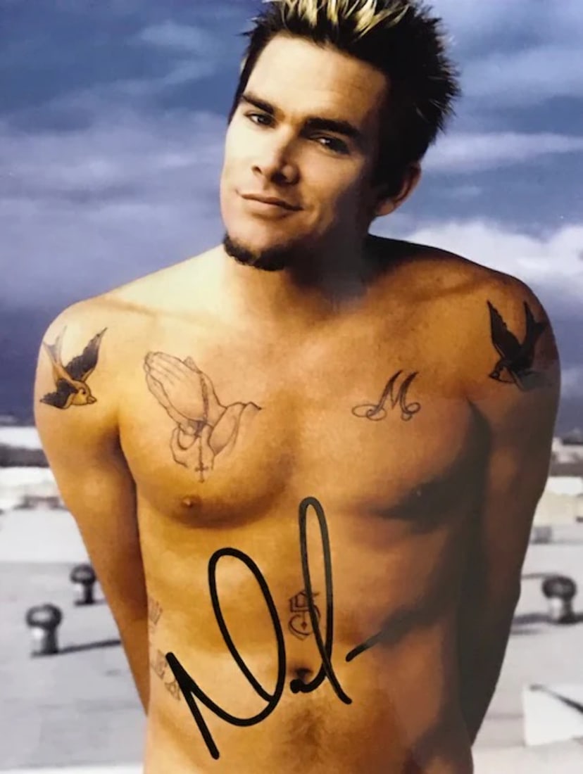 McGrath Mark Autographed Photo Celebrity 8x10: McGrath Mark Autographed Photo Celebrity 8x10 Mark McGrath's sharpie signature adds a touch of personality to this 8x10 celebrity photo, capturing his likeness in black ink across the front. The photo