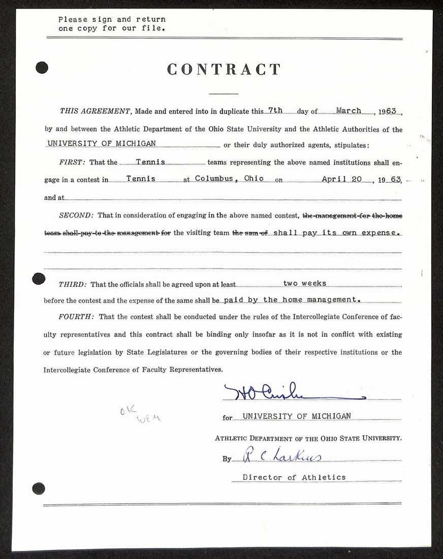 Fritz Crisler HOF Michigan Head Coach Signed/ Auto Contract PSA BA199000: Fritz Crisler HOF Michigan Head Coach Signed/ Auto Contract PSA BA199000 Item Specifics: Original/Reprint: Original Product: Photo Sport: Football Product Disclaimer: Not affiliated with any team or