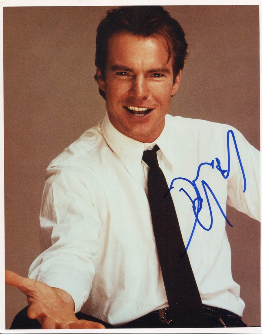 Dennis Quaid Autographed 8x10 Photo: Dennis Quaid Autographed 8x10 Photo Authentic Dennis Quaid signed 8x10 photo, verified by Rich Altman's authentication service. This unique piece of memorabilia bears a blue sharpie signature and come