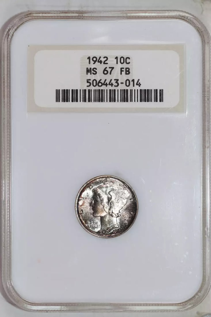 1942 MERCURY DIME NGC MS67 FB - OLD FATTY HOLDER - VERY PQ: 1942 MERCURY DIME NGC MS67 FB - OLD FATTY HOLDER - VERY PQ The 1942 Mercury dime, graded MS-67 by the Numismatic Guaranty Corporation (NGC), boasts exceptional silver content and a striking design. Th
