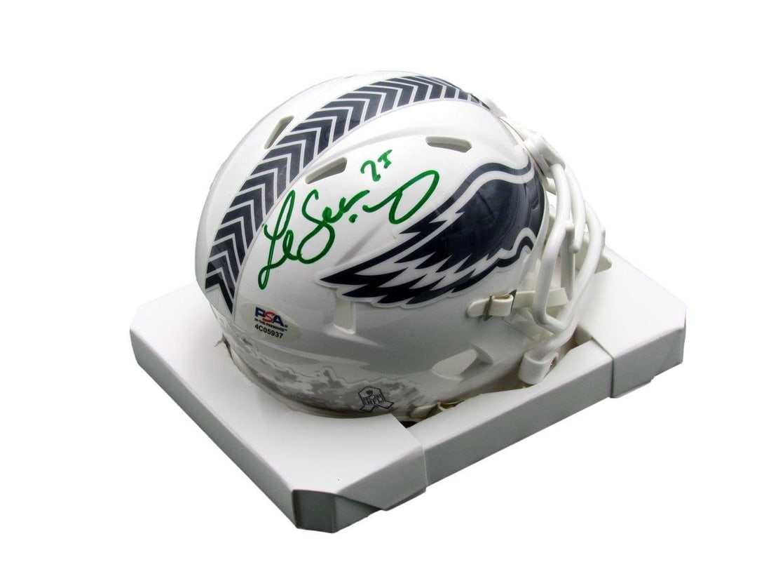 LeSean McCoy Signed Eagles 2024 Salute to Service Mini Helmet PSA/ DNA 193077: LeSean McCoy Signed Eagles 2024 Salute to Service Mini Helmet PSA/ DNA 193077 PSA/ DNA authenticated, the Philadelphia Eagles 2024 Salute to Service mini helmet bears the signature of LeSean McCoy. Th