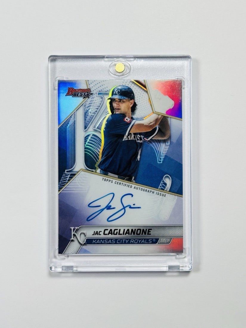 TOPPS BOWMANS BEST AUTO JAC CAGLIANONE REFRACTOR 2025: TOPPS BOWMANS BEST AUTO JAC CAGLIANONE REFRACTOR 2025 Jac Caglianone's autograph on the Refractor card from Bowman's Best 2025 is a unique collectible featuring the Kansas City Royals player. The card