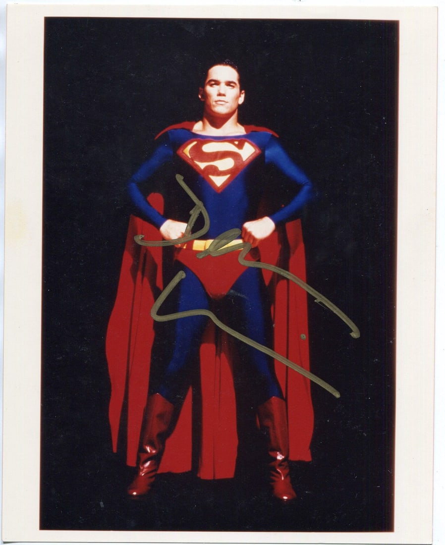 Dean Cain Autographed 8x10 Photo: Dean Cain Autographed 8x10 Photo Item Specifics: Photo is signed in gold sharpie Item is authenticated by Rich Altman's , and will be accompanied with a COA from . Product Disclaimer: Not affiliated w