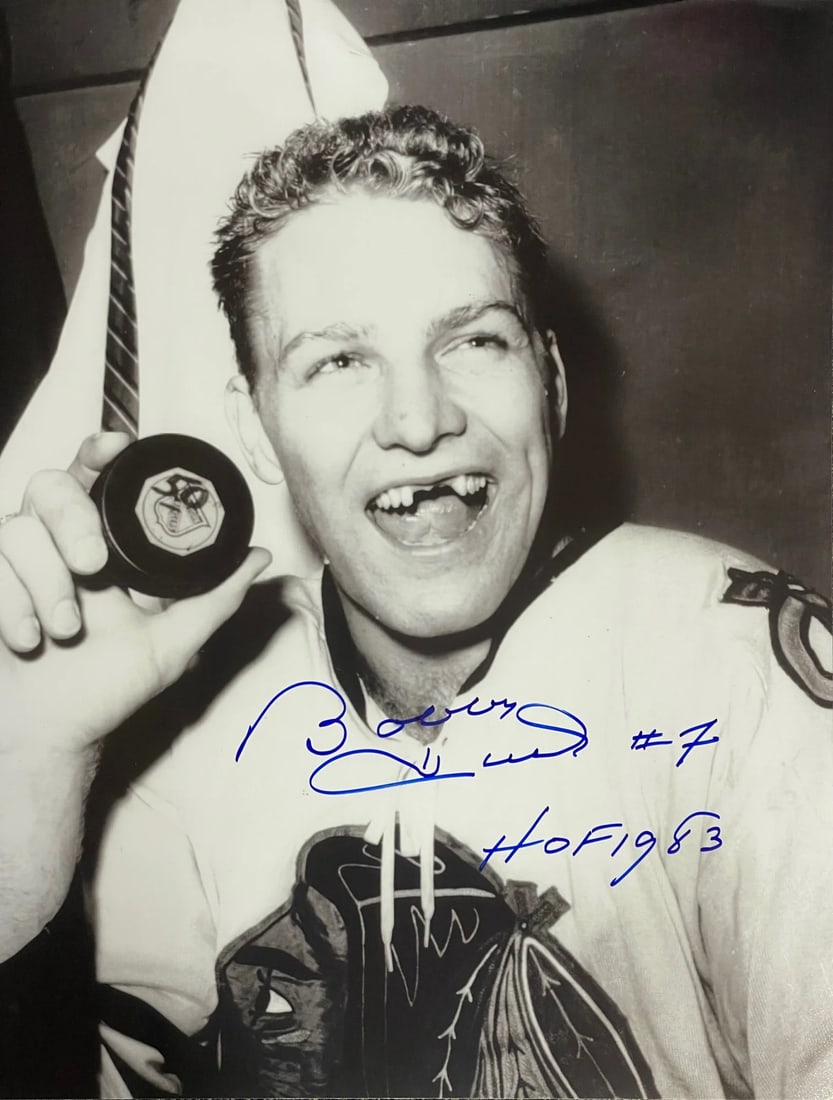 Bobby Hull Autographed 16x20 Hockey Photo (1 of 1)