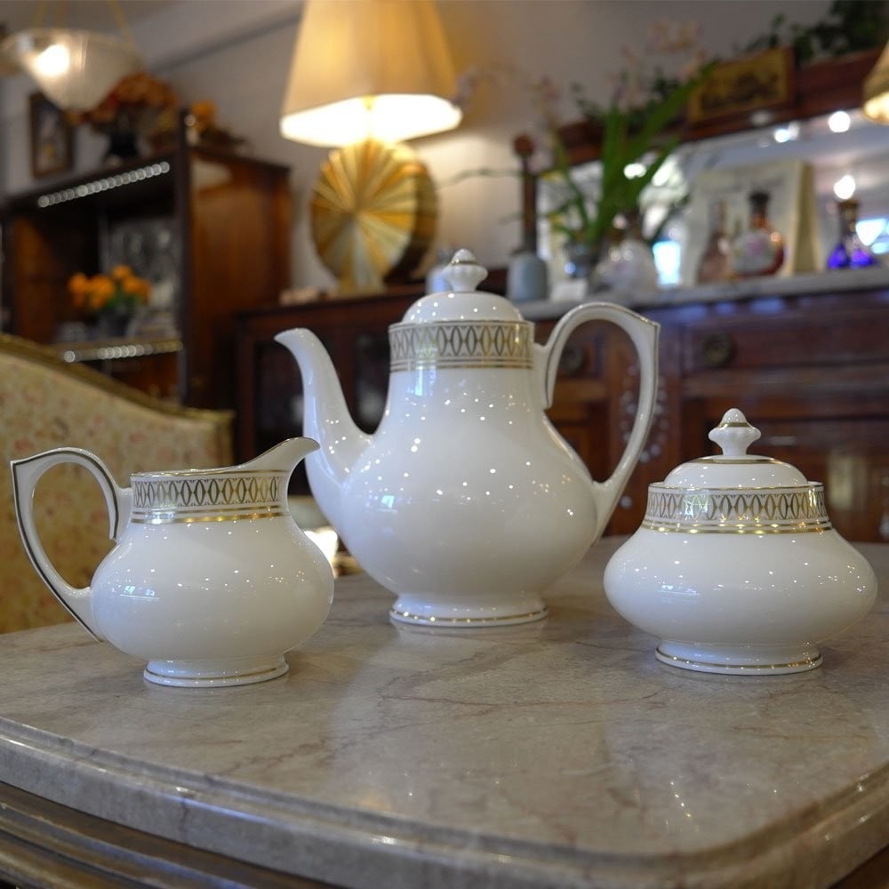 Luxury White Tableware Must Bone China 3 Piece Cartier Set: Luxury White Tableware Must Bone China 3 Piece Cartier Set Item Specifics: Origin: NA Antique: NA Pattern: NA Color: NA Material: NA Vintage: NA Brand: HERMES Type: NA Original/Licensed Reproduction: 