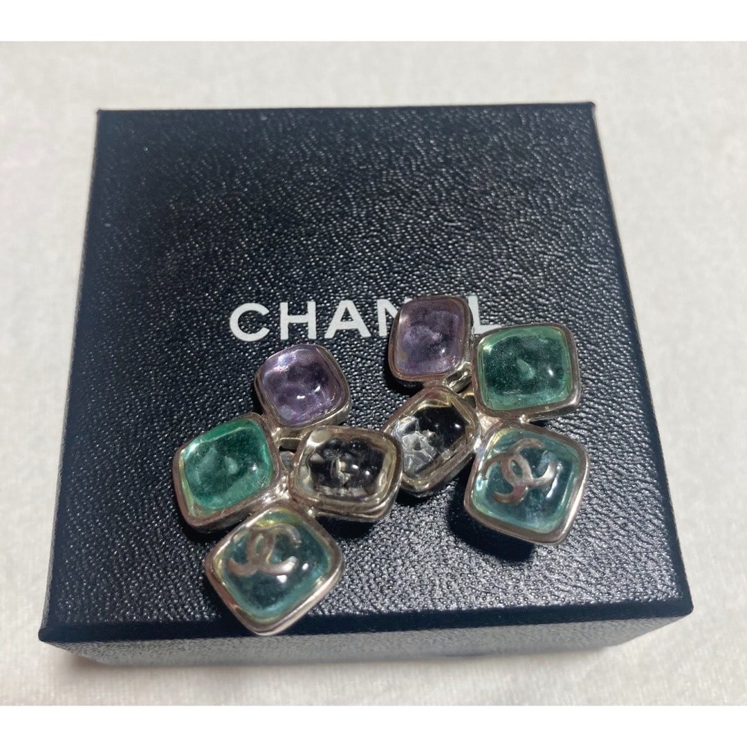Vintage CHANEL 98P Coco Mark CC Silver Color Gripoix Earring with Original Box (1 of 9)
