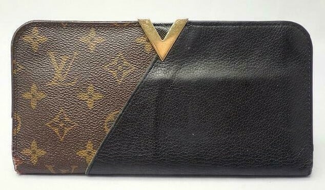 Long Portefeuille Used Kimono Wallet Louis Vuitton M56175 From Japan: Long Portefeuille Used Kimono Wallet Louis Vuitton M56175 From Japan Item Specifics: Size: One Size Handmade: No Accents: Logo Character: Happy Style: Wallet Fabric Type: Leather Material: Leather The