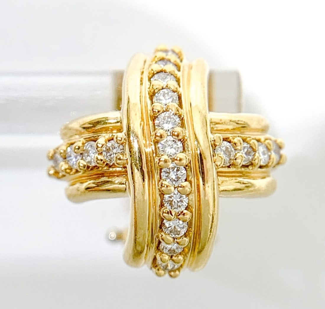 Signature Single X Tiffany Co Cross 18k Yellow Gold Diamond: Signature Single X Tiffany Co Cross 18k Yellow Gold Diamond Item Specifics: Shape: Cross Main Stone Creation: Natural Closure: Omega Back Occasion: Anniversary Birthday Christening Christmas Confirmat