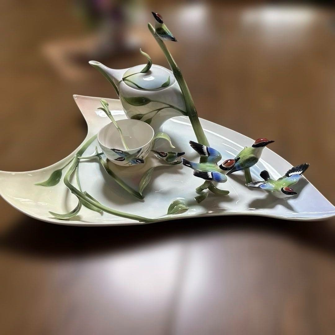 Franz Bamboo Bird Figurine Porcelain Sculpture Bamboo and Bird Series Unused: Franz Bamboo Bird Figurine Porcelain Sculpture Bamboo and Bird Series Unused Item Specifics: Convention/Event: NA Number Of Items In Set: NA Shape: NA Keeps Cold For: NA Occasion: NA Size: NA Vintage:
