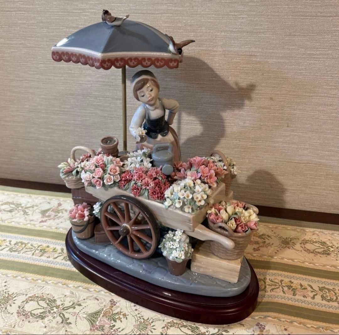 Lladro Flowers of The Season #1454 Girl with Flower Cart Umbrella Bird READ (1 of 8)